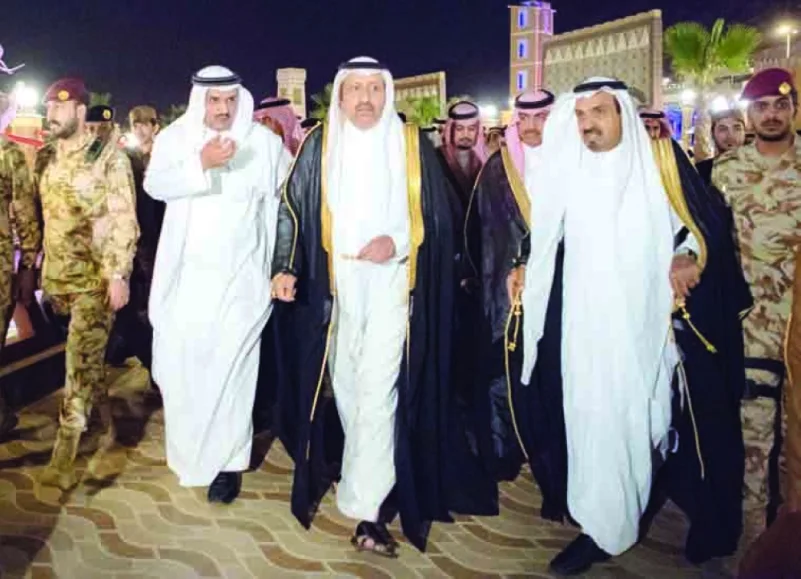 أمير الباحة يشدد على تسريع قضايا المحاكم ويدشن «اصغوا أولا»