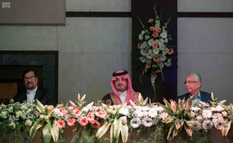 عبدالعزيز بن سعود ينقل تحيات القيادة لحكومة وشعب موريشيوس