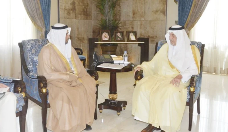 أمير مكة المكرمة يستقبل رئيس القطاع الغربي للكهرباء