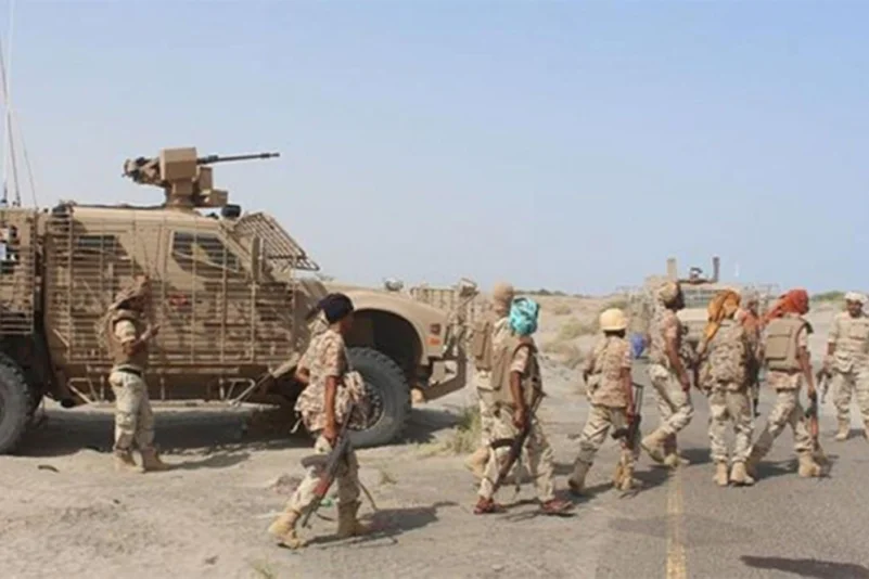 مقتل وإصابة 30 من مليشيا الحوثي في معارك مع الجيش اليمني شمال "الضالع"
