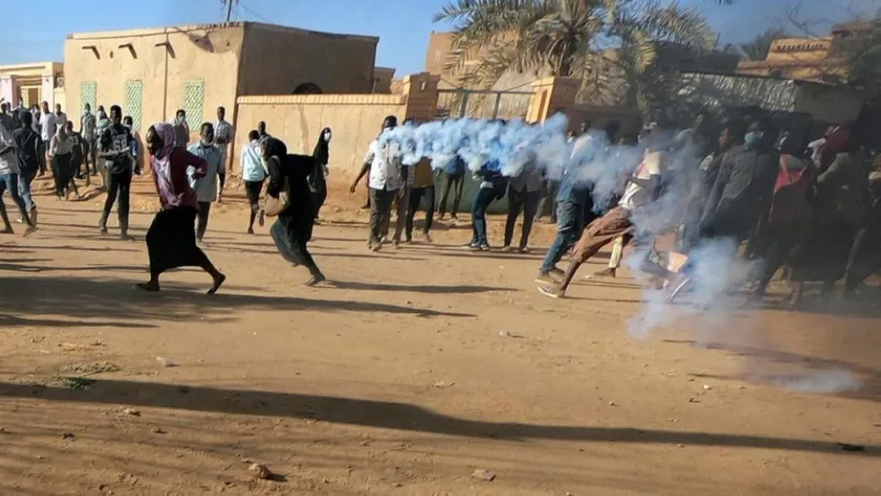 السودان.. "تجمع المهنيين" يدعو لأسبوع من الاحتجاجات