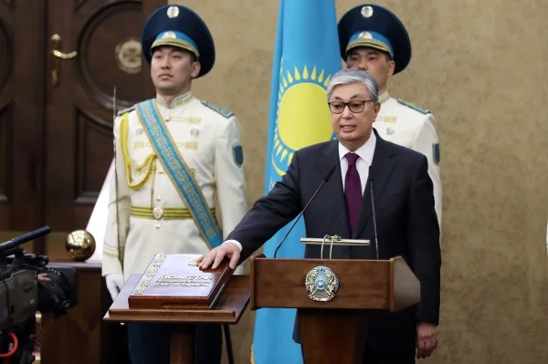 رئيس كازاخستان الجديد يغير اسم العاصمة آستانا لتصبح باسم سلفه "نور سلطان"