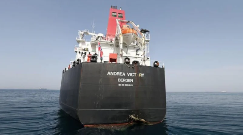 تعرض سفن لعمليات "تخريبية" في الخليج.. غموض وتحقيقات