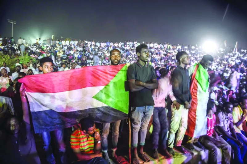 السودان.. قادة الاحتجاج يأسفون لوقف التفاوض ويستمرون في الاعتصام