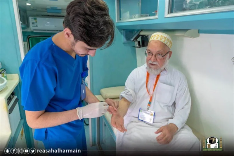 توفير خدمات صحية لـ 3000 مريض بالمسجد الحرام