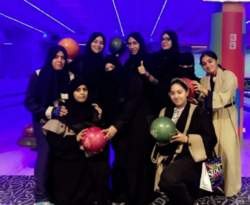 10  فتيات يحلمن بإطلاق أول مركز بولينج نسائي في جدة