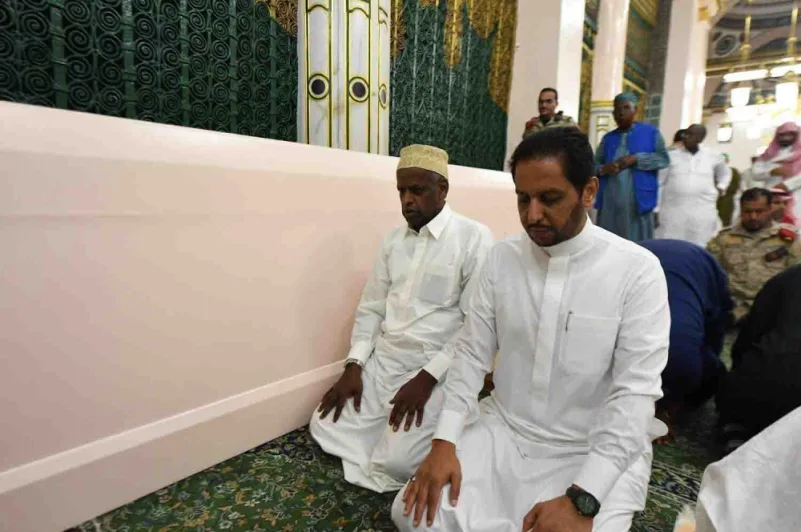 رئيس وزراء جيبوتي يزور المسجد النبوي