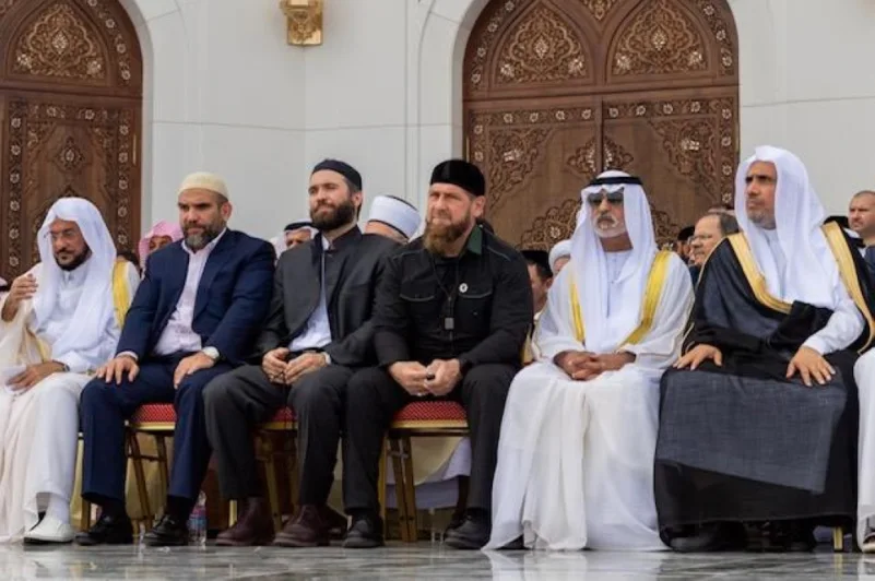 افتتاح أكبر مسجد في أوروبا بالشيشان.. وأمين "الرابطة" يلقي خطبة جمعته الأولى