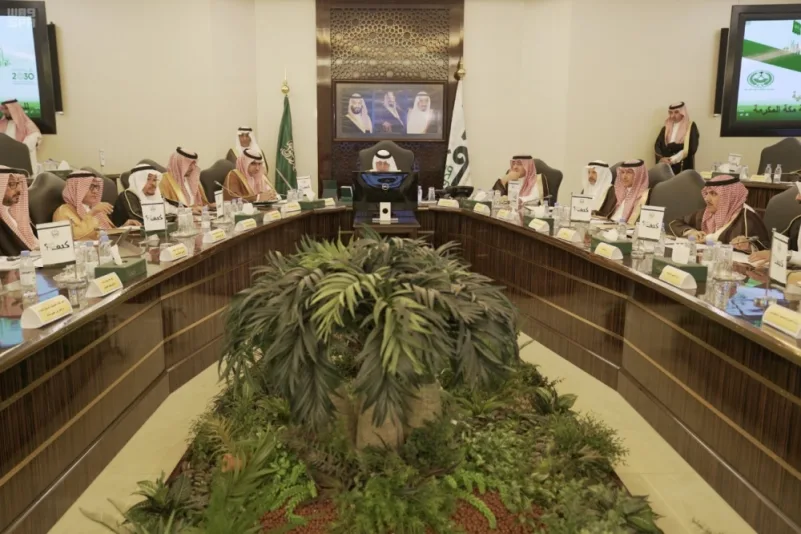 أمير مكة المكرمة يدشّن المنصة التنموية للمحافظات