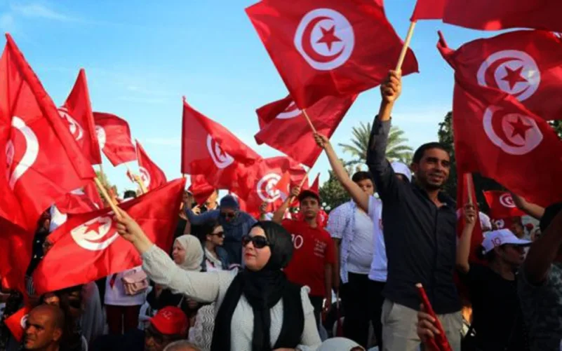 أستاذ القانون الدستوري قيس سعيد رئيسا لتونس