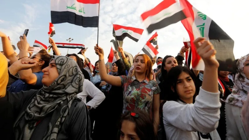 العراق.. قتلى باحتجاجات "ساحة التحرير" وحظر للتجول في بغداد