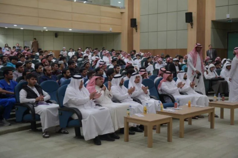 مدير جامعة الباحة يدشن حملة التبرع بالخلايا الجذعية