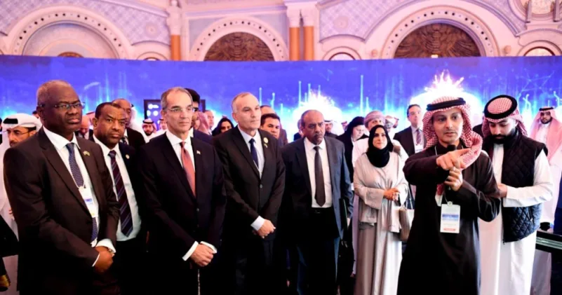 "الوزراء العرب" يتوج الرياض بلقب أول عاصمة رقمية لعام 2020