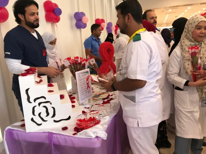 فعاليات توعوية في اليوم العالمي للايدز بمستشفى المؤسس في جدة