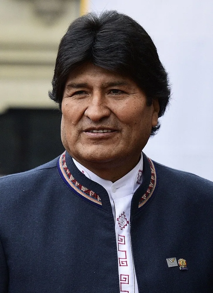 موراليس .. رئيس بوليفي «مزارع» منفي عن الوطن