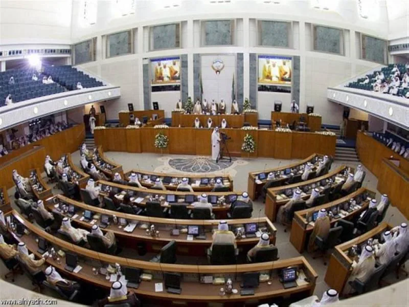 البرلمان الكويتي يقر اتفاق المنطقة المحايدة مع المملكة