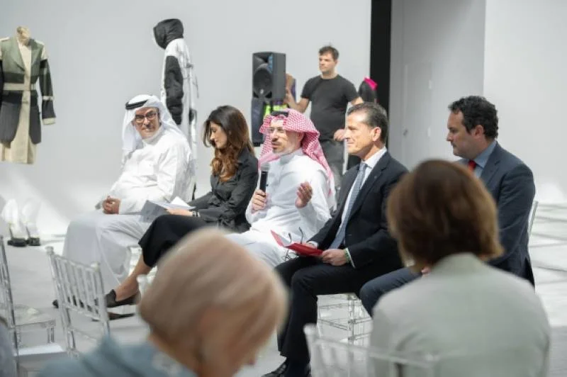 المجلس الفني السعودي وجدة التاريخية يحتضنان معرض 21.39 "أيتها الأرض"