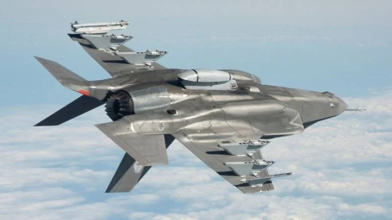 بولندا توقع صفقة شراء 32 طائرة إف-35 بقيمة 4,6 مليارات دولار