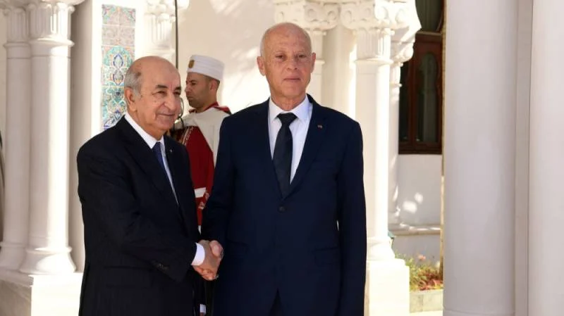تأجيل زيارة الرئيس الجزائري إلى تونس