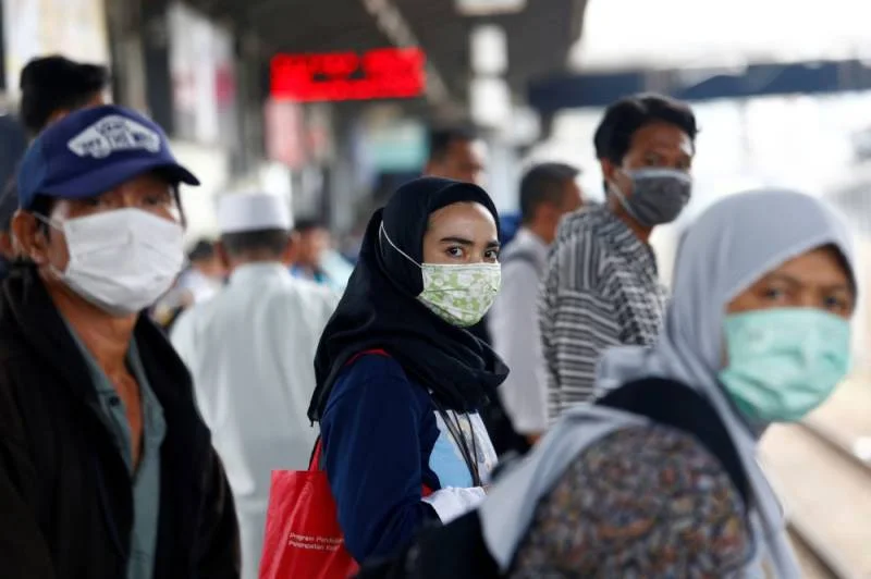 إندونيسيا تسجل أعلى ارتفاع في المعدل اليومي لإصابات كورونا