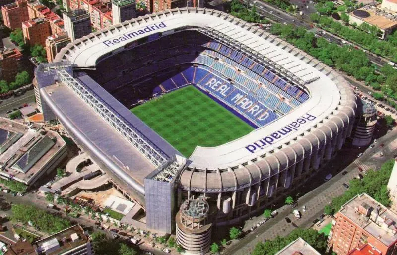 ريال مدريد يطلب خوض مبارياته على ملعب "دي ستيفانو"
