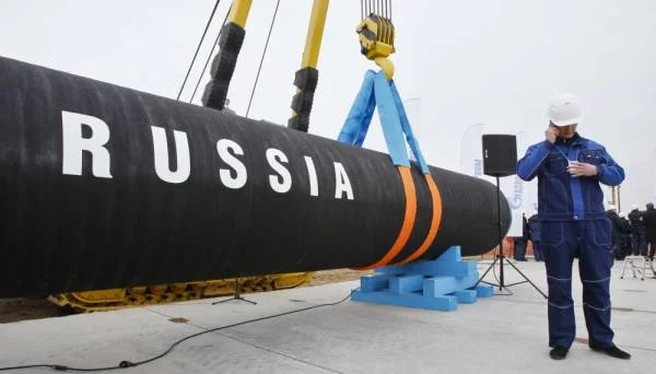 بومبيو يتوعد بفرض عقوبات جديدة على مشروع الغاز الألماني الروسي