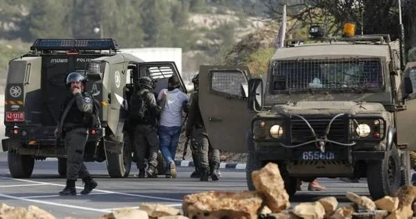 الاحتلال الاسرائيلي يشنّ حملة اعتقالات واسعة في الخليل ونابلس