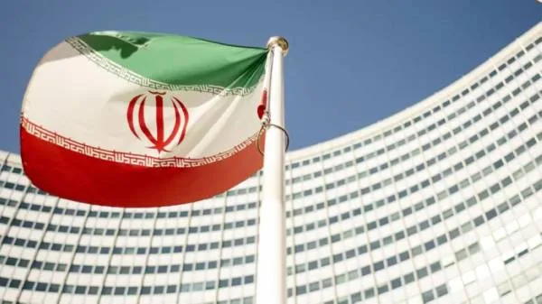 إيران.. تحذير حقوقي من إعدام 5 معارضين في سجن زاهدان