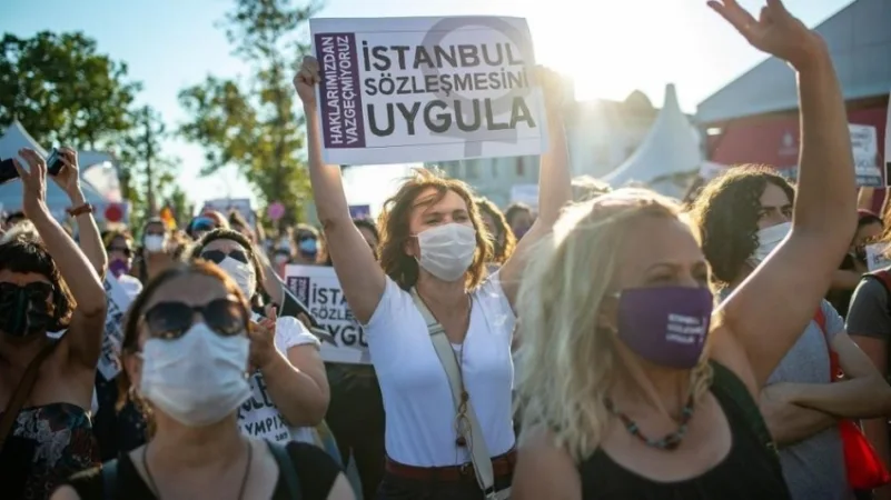 تركيا.. غضب بعد الانسحاب من مكافحة العنف ضد المرأة