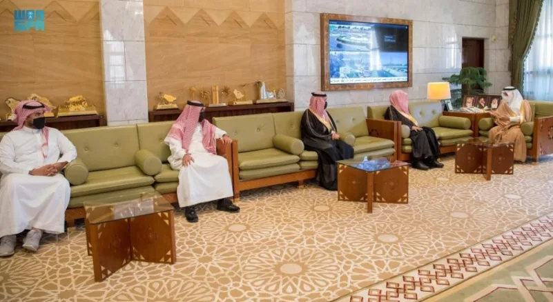 أمير الرياض يبحث جهود مكافحة المخدرات بالمنطقة