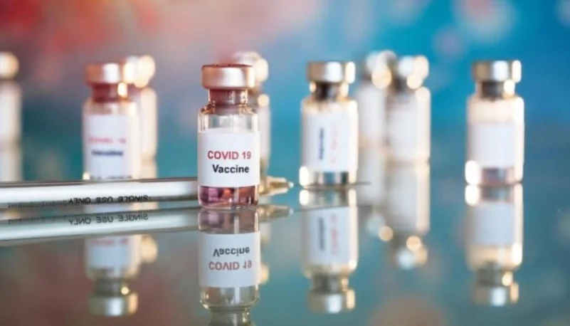 «الأوروبي» يسرع التطعيم بلقاح فايزر.. والدنمارك تتخلى عن أسترازينيكا
