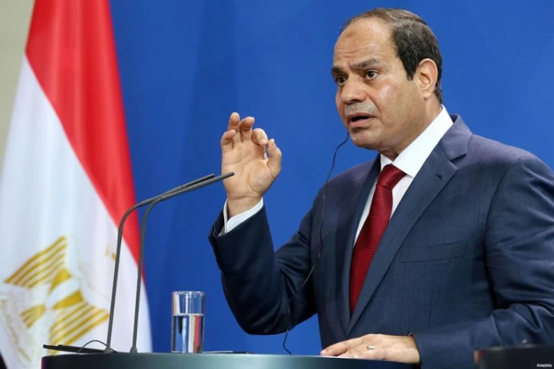 الرئيس المصري يمدد حالة الطوارئ 3 أشهر