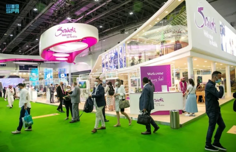 "السعودية" تجذب رواد صناعة السياحة حول العالم في "سوق السفر العربي"