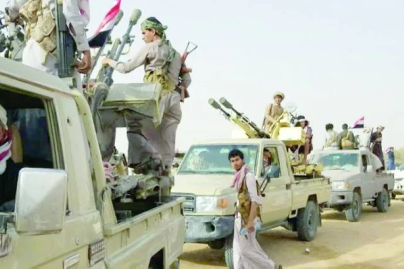 الإرياني: الحوثيون يقومون بعمليات سلب ونهب ممنهج للبنوك الحكومية