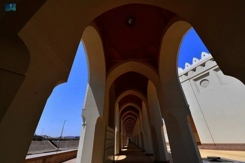 مسجد ميقات ذي الحليفة.. تصميم هندسي يواكب الخدمات المقدمة للحجاج والمعتمرين