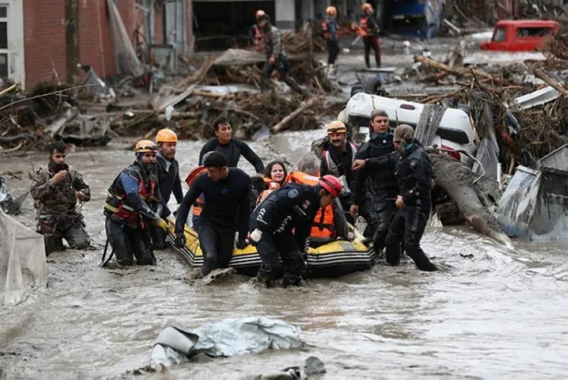 ارتفاع وفيات فيضانات تركيا إلى 40 شخصا