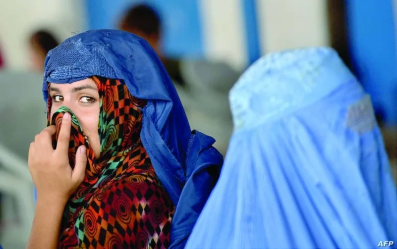 صعود طالبان ينعش مبيعات «البرقع» والحركة تطمئن النساء