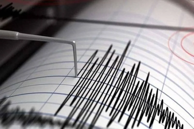 زلزال بقوة 5.8 درجات يضرب جزيرة سولاويسي الإندونيسية