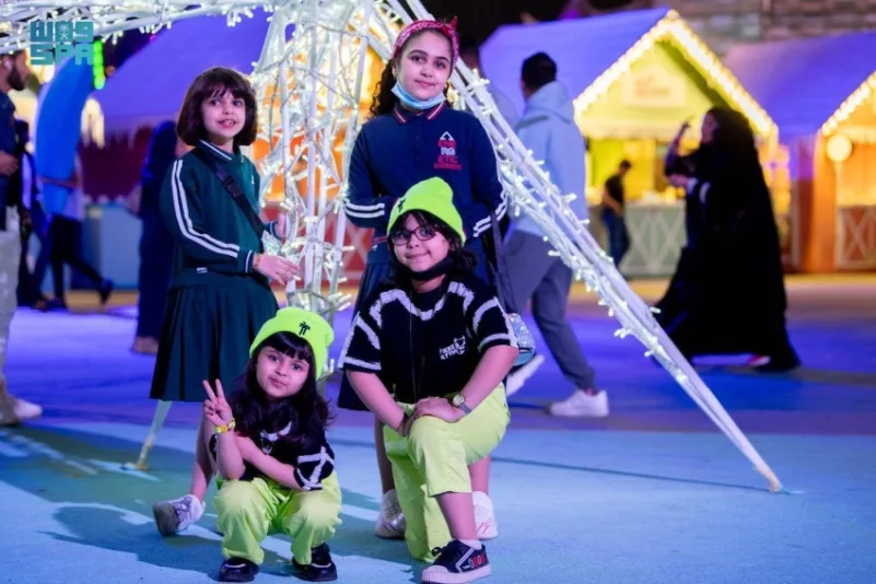 "مهرجان الرياض للألعاب" يحتضن الأطفال بشخصياتهم المفضلة