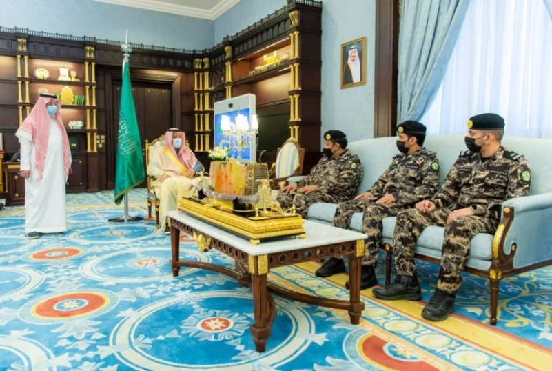 أمير الباحة يستقبل قائد قوة أمن المنشآت ويطلع على تقرير الأمانة والبلديات