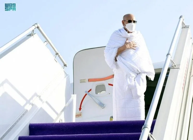 الرئيس الموريتاني يغادر المدينة المنورة متوجهاً إلى جدة