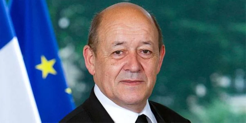 وزير الخارجية الفرنسي يزور الجزائر «لإحياء العلاقة»