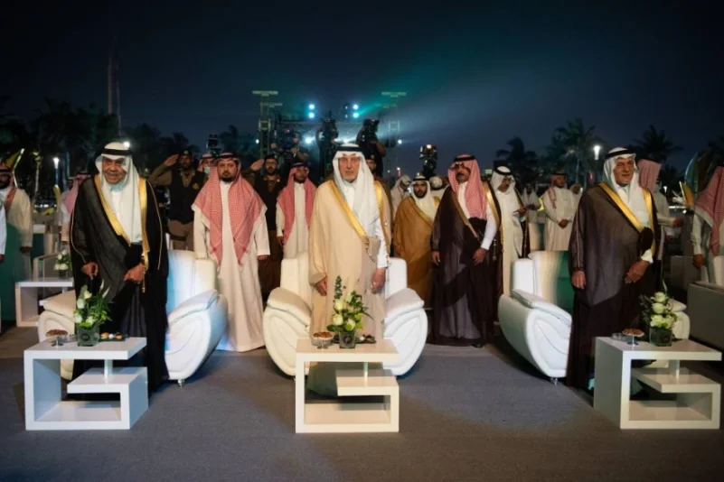 الفيصل يتوّج الفائزين بجائزة الأمير عبدالله الفيصل في دورتها الثالثة