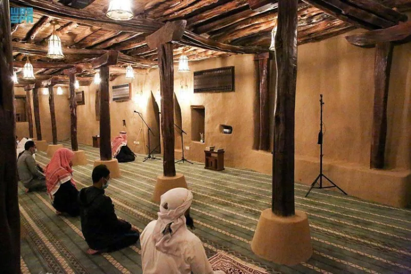 مسجد الأطاولة في الباحة.. تاريخ عطر يحظى باهتمام وعناية