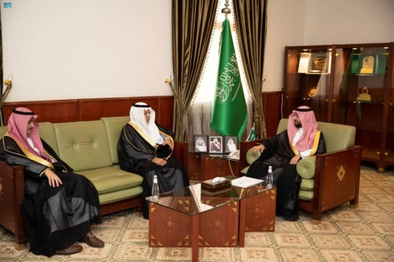 محافظ الخرج يستقبل رئيس اتحاد الغرف السعودية