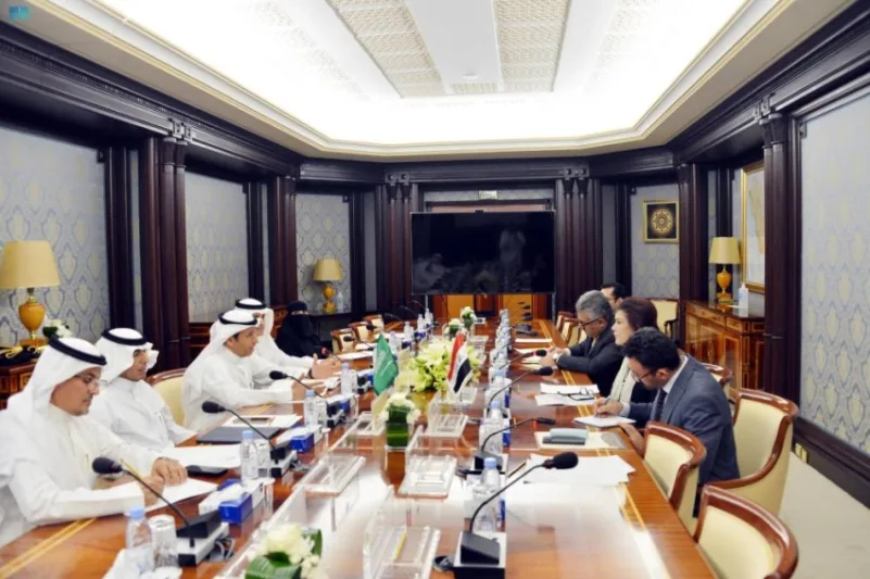 لجنة الصداقة البرلمانية السعودية العراقية بمجلس الشورى تجتمع مع سفيرة العراق لدى المملكة