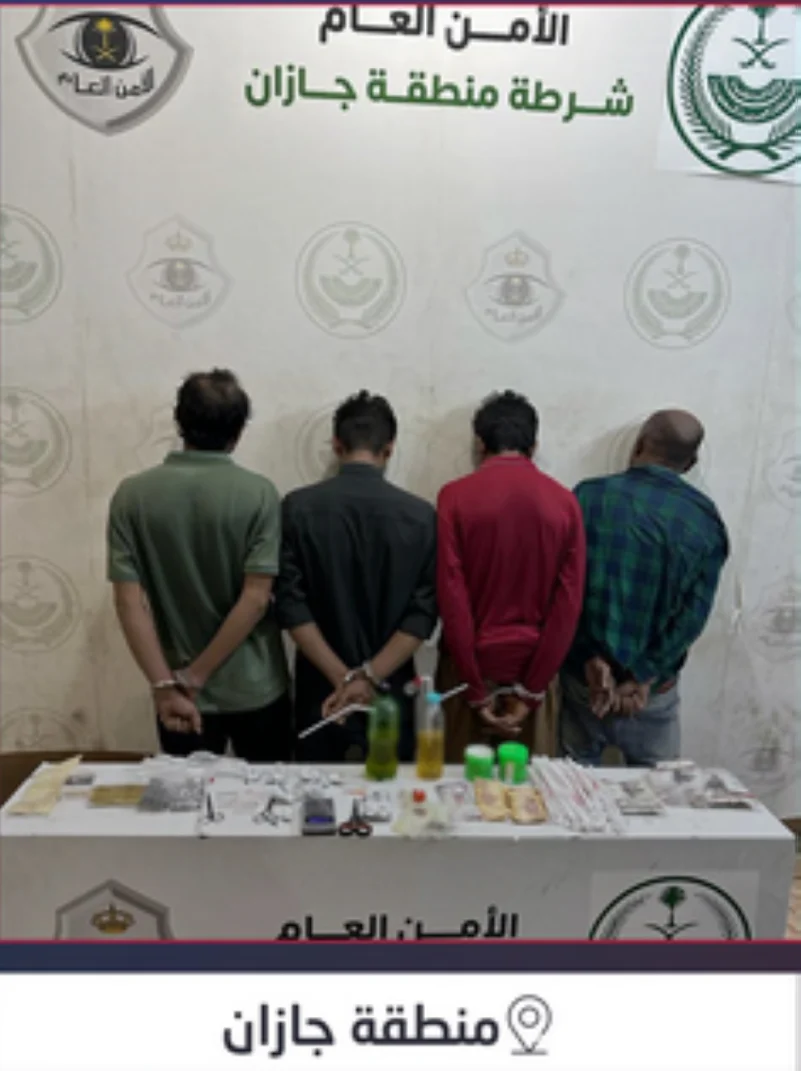 شرطة محافظة العارضة تقبض على (4) مقيمين لاتخاذ سكنهم وكرًا لترويج المخدرات