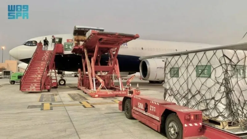 مغادرة الطائرة الإغاثية السعودية الـ(16) لإغاثة الشعب الفلسطيني في غزة