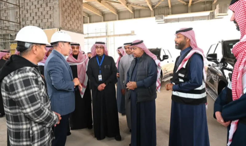 الدعيلج يتفقد سير أعمال مشروع مطار الجوف الدولي الجديد