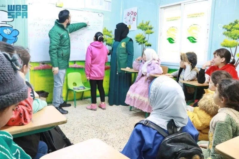 مركز الملك سلمان للإغاثة يحتفي باليوم الدولي للتعليم في مخيم الزعتري للاجئين السوريين